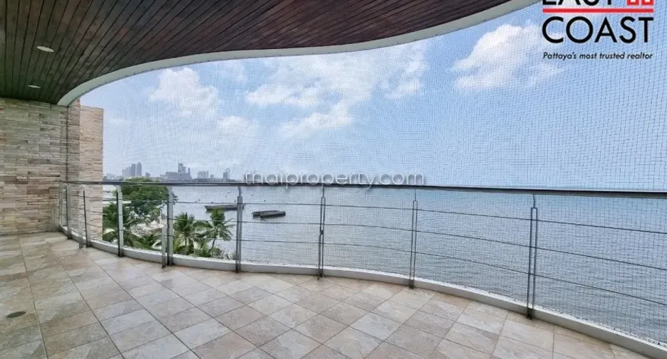 For rent 2 bedrooms condo in Bang Lamung, Chonburi