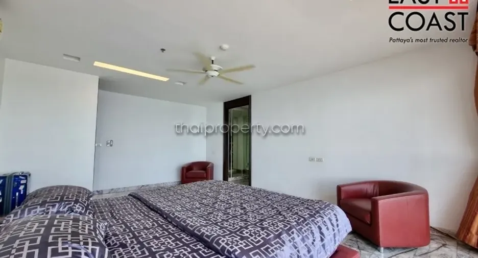 For rent 2 bedrooms condo in Bang Lamung, Chonburi