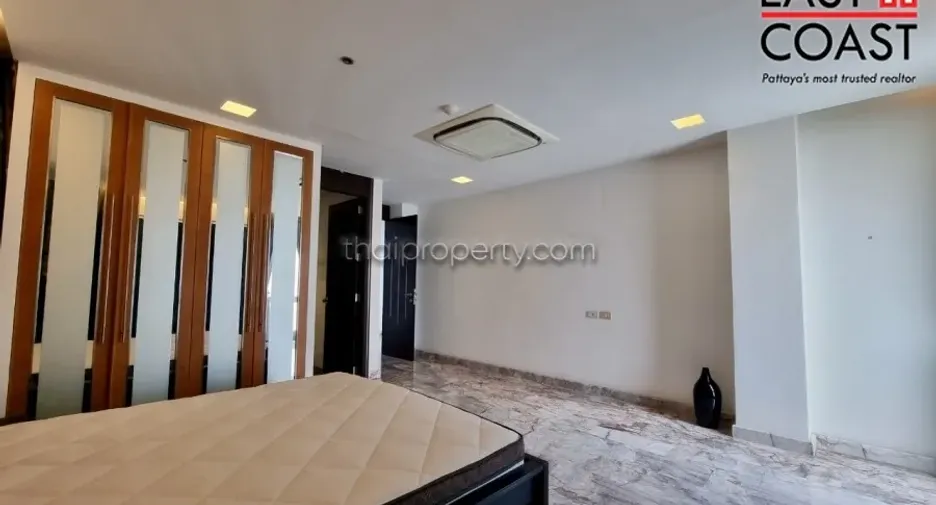 For rent 2 bedrooms condo in Bang Lamung, Chonburi