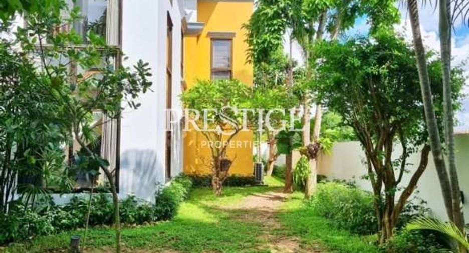 For sale 5 bedrooms house in Bang Lamung, Chonburi