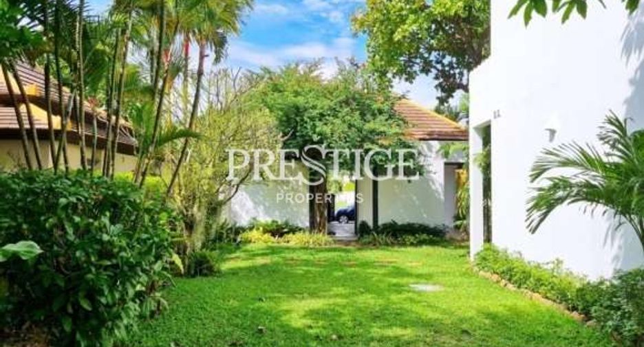 For sale 5 bedrooms house in Bang Lamung, Chonburi