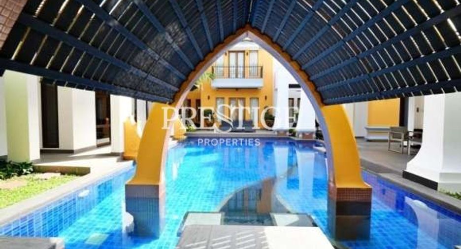 For sale 5 bedrooms house in Bang Lamung, Chonburi