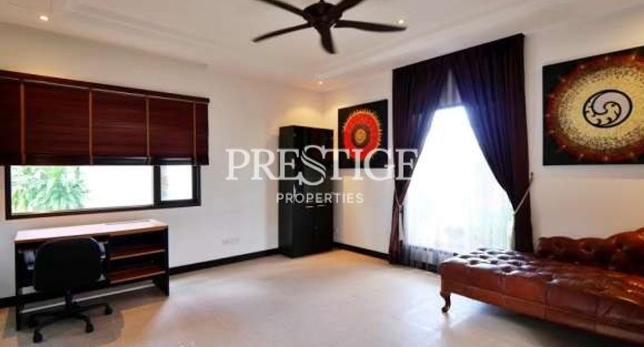 For sale 5 bedrooms house in Bang Lamung, Chonburi