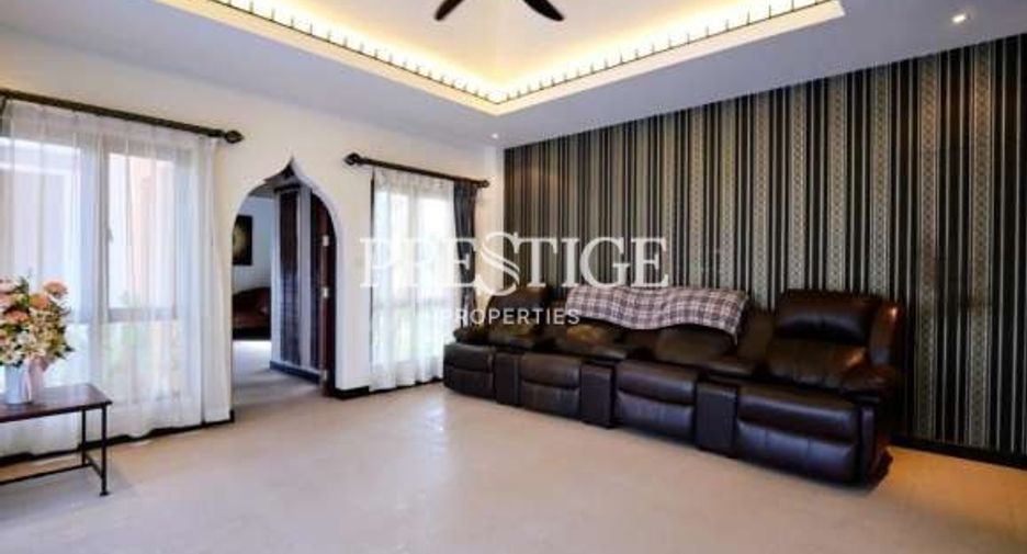 For sale 5 bedrooms house in Bang Lamung, Chonburi