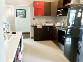 For sale 5 Beds condo in Huai Khwang, Bangkok