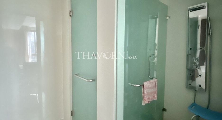 Продажа 4 спальни кондо в Банг Ламунг, Чонбури