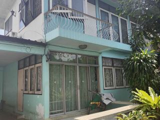 For sale 2 bed house in Thon Buri, Bangkok