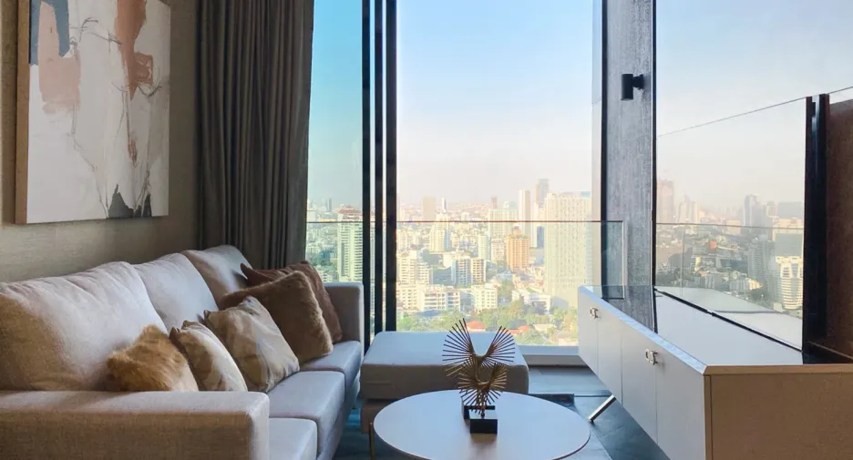 For rent 2 bed condo in Khlong Toei, Bangkok