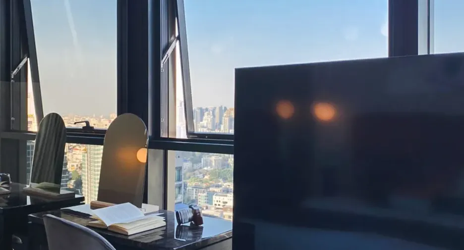 For rent 2 bed condo in Khlong Toei, Bangkok