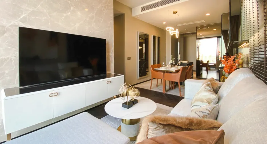 For rent 2 bed condo in Khlong Toei, Bangkok
