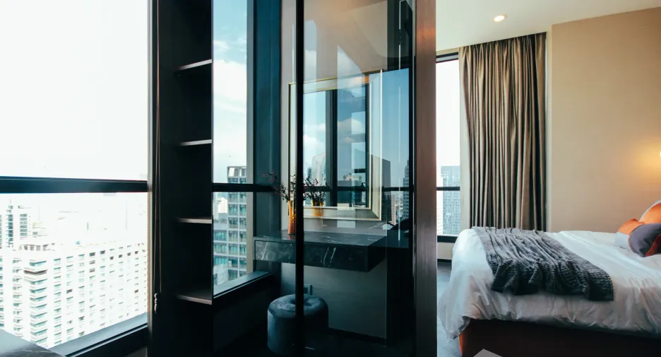 For rent 2 bed condo in Khlong Toei, Bangkok