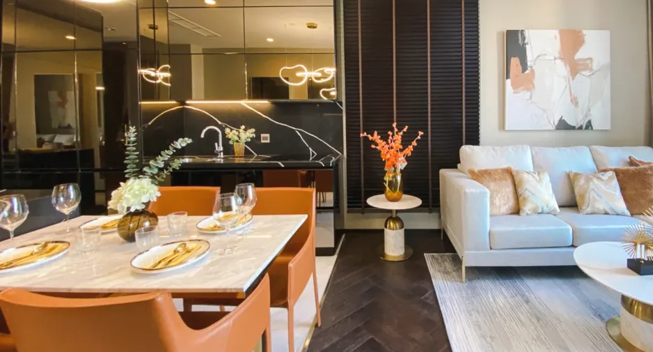 For rent 2 bed condo in Khlong Toei, Bangkok