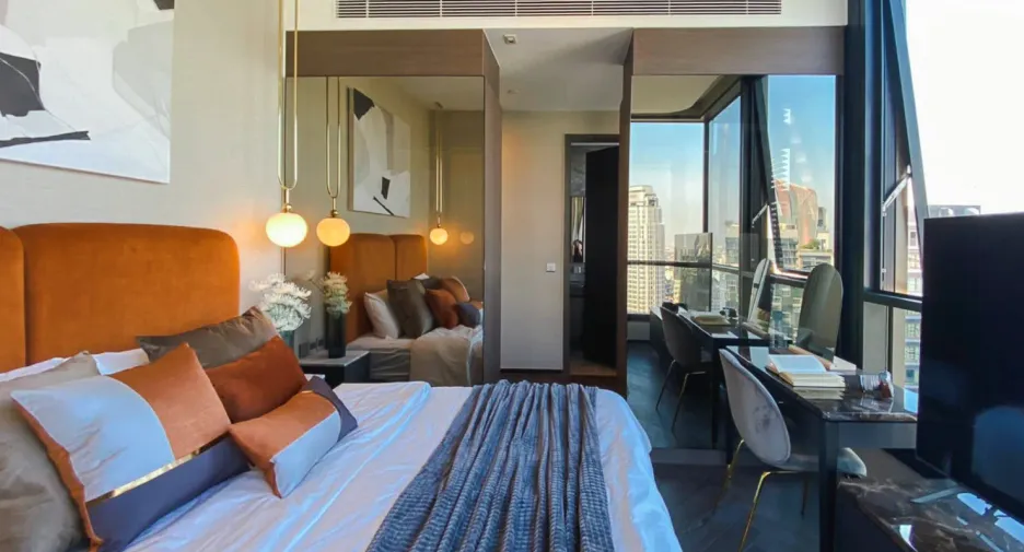 For rent 2 bed condo in Khlong Toei, Bangkok