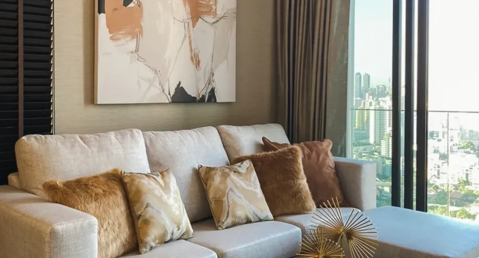 For rent 2 bed condo in Khlong Toei, Bangkok
