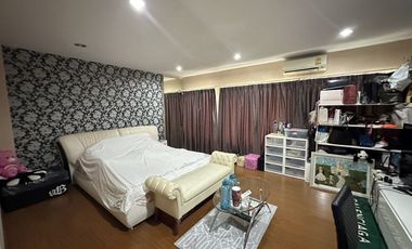 ขาย 4 เตียง ทาวน์เฮ้าส์ ใน จตุจักร, กรุงเทพฯ