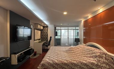 For sale 3 Beds condo in Watthana, Bangkok