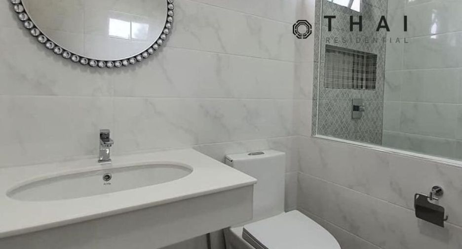 Аренда и продажа 4 спальни вилла в Пхукет Тощн, Пхукет