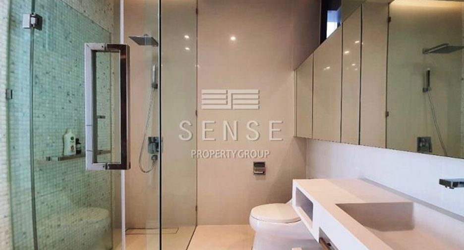 For rent and for sale 2 bedrooms condo in Khlong Toei, Bangkok