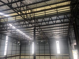 For rent warehouse in Mueang Chon Buri, Chonburi