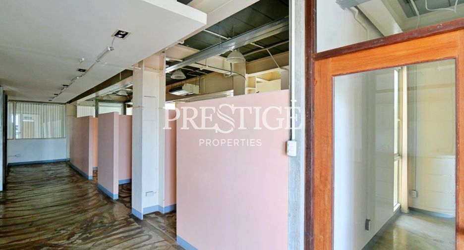 For sale retail Space in Bang Lamung, Chonburi