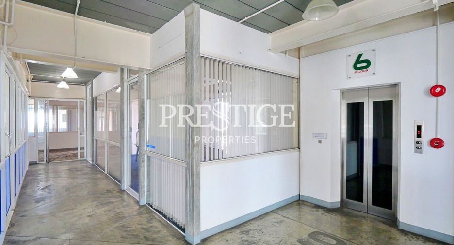 For sale retail Space in Bang Lamung, Chonburi
