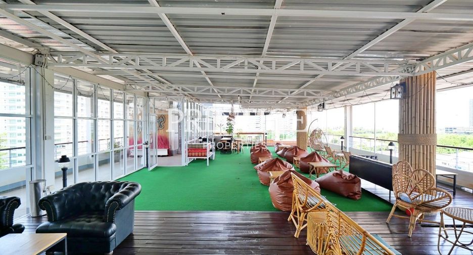 For sale retail Space in Bang Lamung, Chonburi