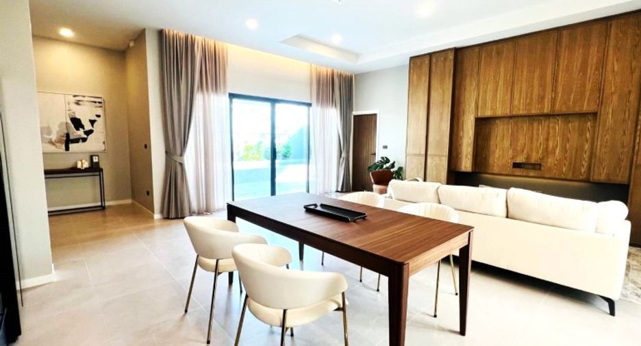 For sale 3 bedrooms house in East Pattaya, Pattaya