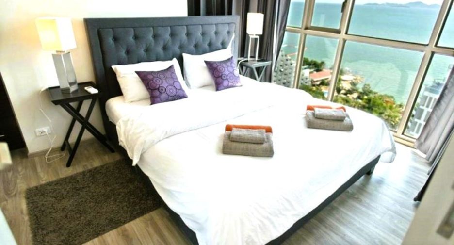 For sale 2 bedrooms condo in North Pattaya, Pattaya