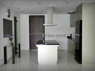 À vendre 2 chambres condo à Bang Lamung, Chonburi