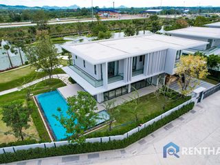 Villa zum Kauf mit 5 Zimmer in Bang Lamung, Chonburi