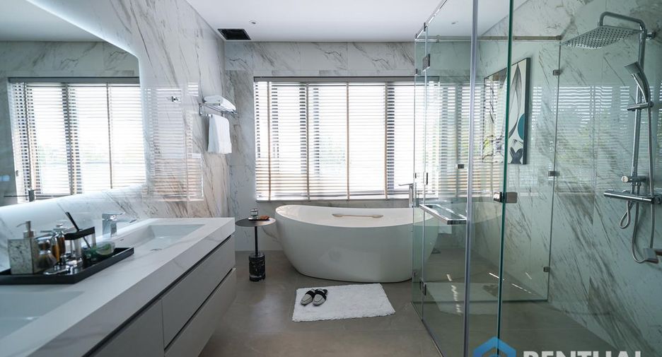 À vendre 5 chambres villa à Bang Lamung, Chonburi