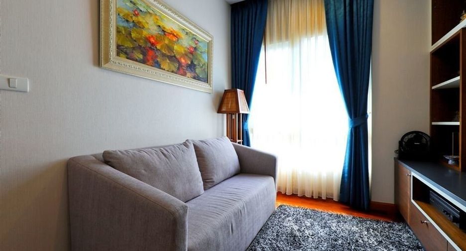 For sale 4 bedrooms house in Bang Khae, Bangkok