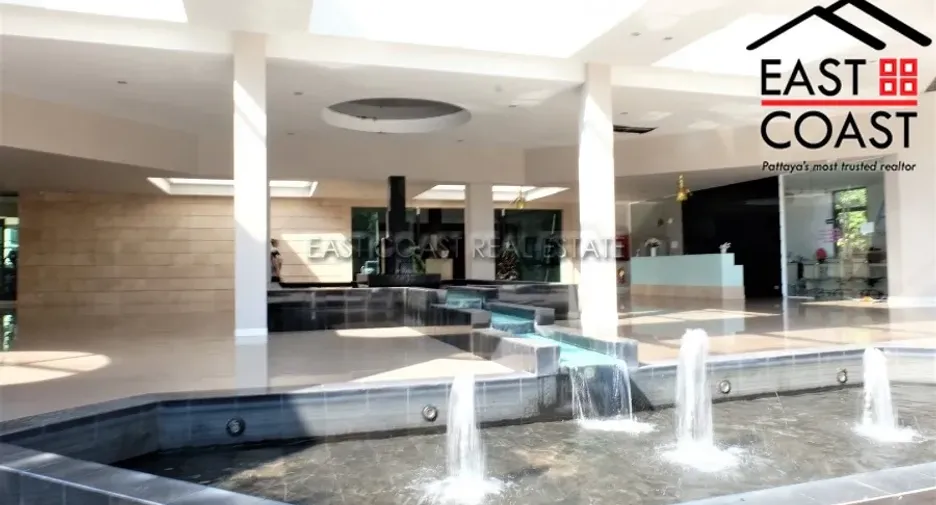 For sale 3 ベッドルーム condo in Bang Lamung, Chonburi