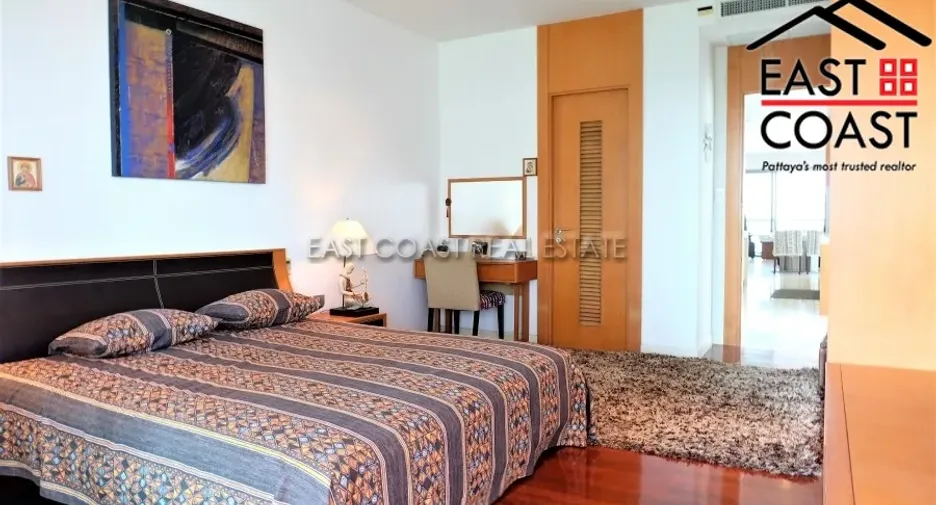 For sale 3 ベッドルーム condo in Bang Lamung, Chonburi