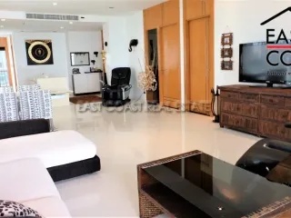 For sale 3 ベッドルーム condo in Bang Lamung, Chonburi