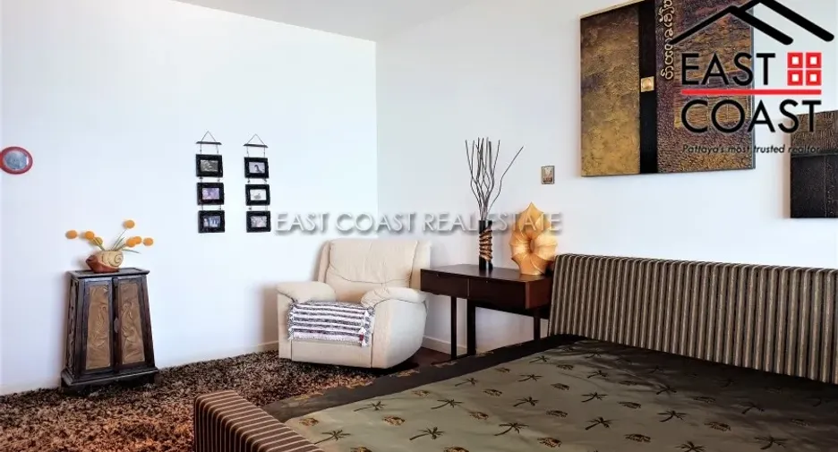 For sale 3 ベッドルーム condo in Bang Lamung, Chonburi