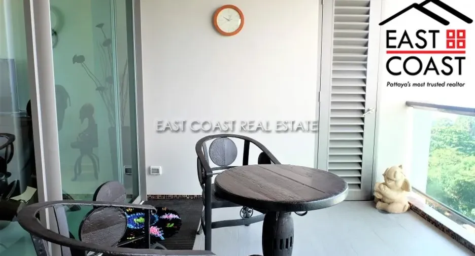 For sale 3 ベッドルーム condo in Bang Lamung, Chonburi