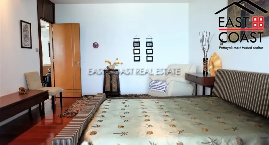 For sale 3 ベッドルーム condo in Bang Lamung, Chonburi