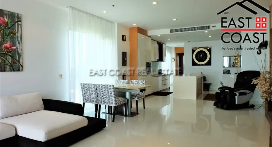 For sale 3 ベッドルーム condo in Bang Lamung, Chonburi
