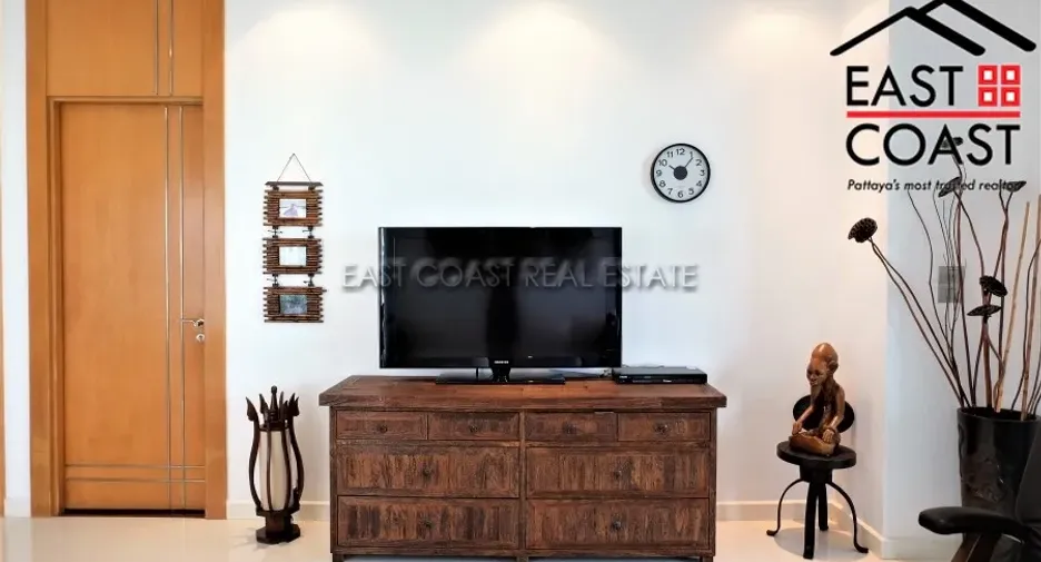 For sale 3 ベッドルーム condo in Bang Lamung, Chonburi
