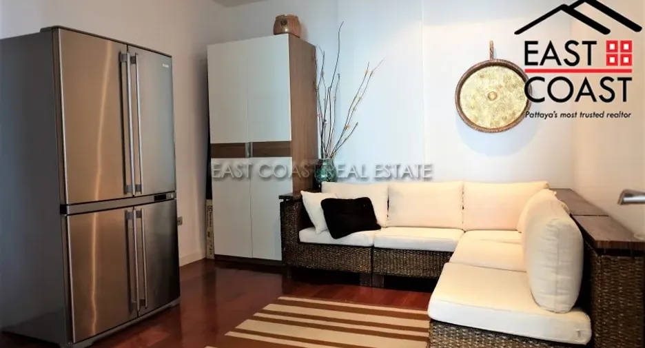 For sale 3 ベッドルーム condo in Bang Lamung, Chonburi
