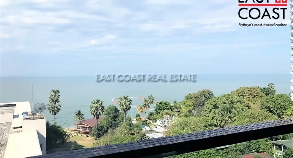 For sale 3 ベッドルーム condo in Bang Lamung, Chonburi