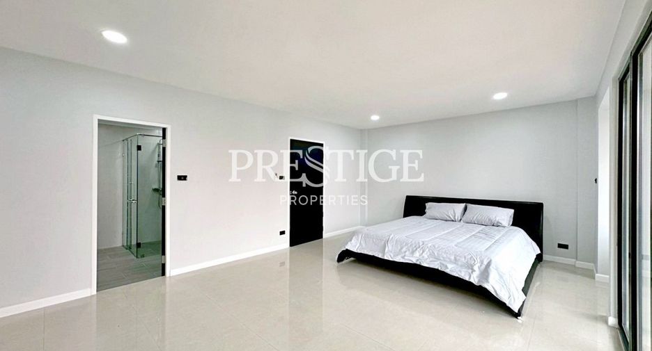 For sale and for rent 4 bedrooms house in Bang Lamung, Chonburi