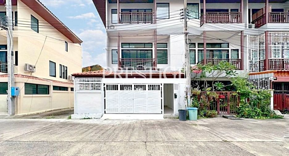 For sale and for rent 4 bedrooms house in Bang Lamung, Chonburi