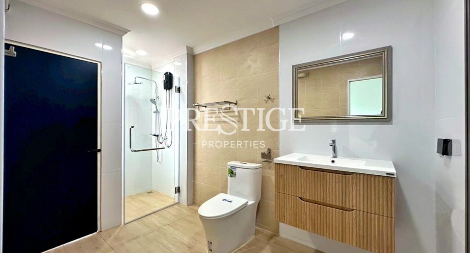 For sale and for rent 4 bedrooms house in Bang Lamung, Chonburi