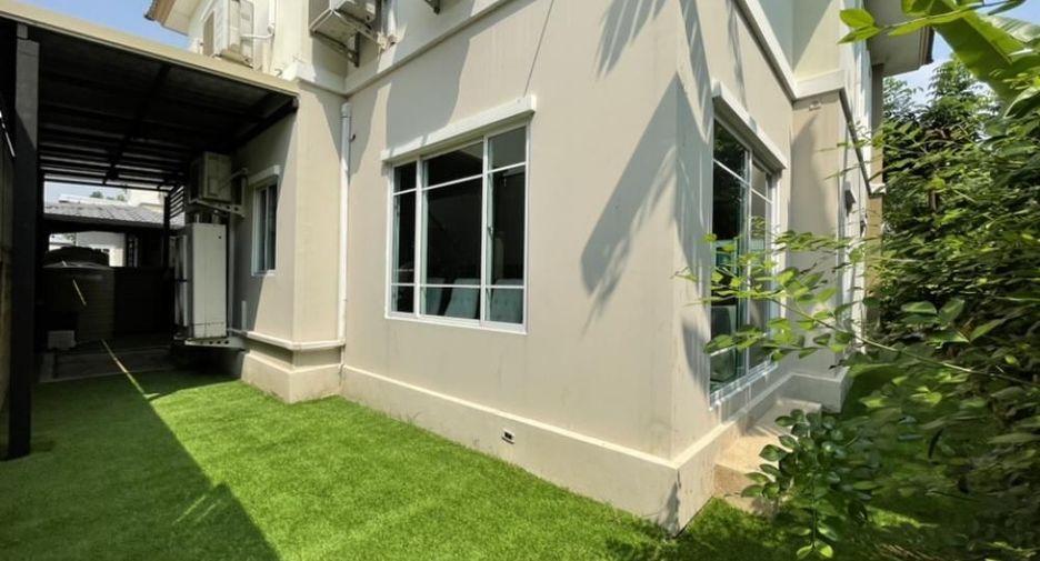 For rent 3 Beds townhouse in Suan Luang, Bangkok