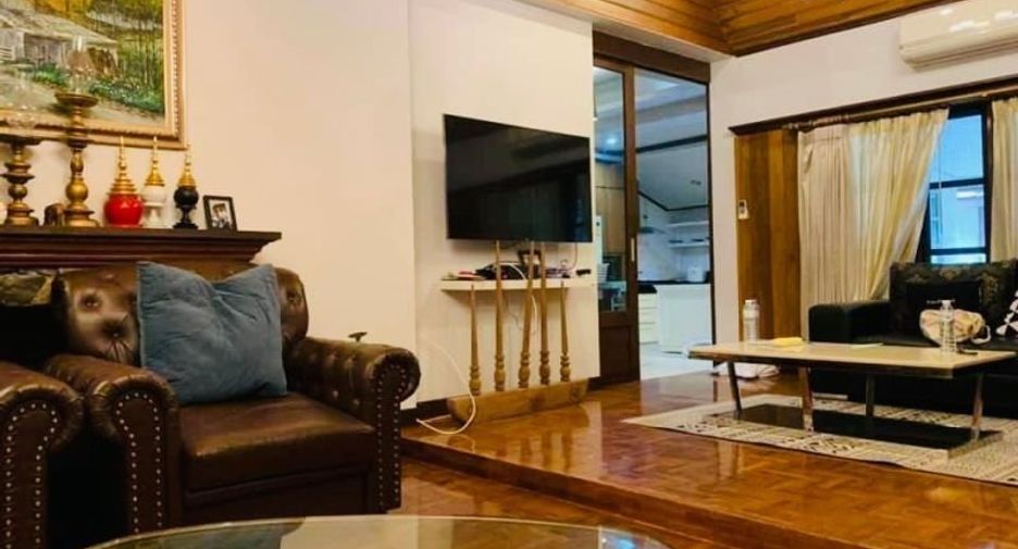 For rent 4 bedrooms villa in Hang Dong, Chiang Mai