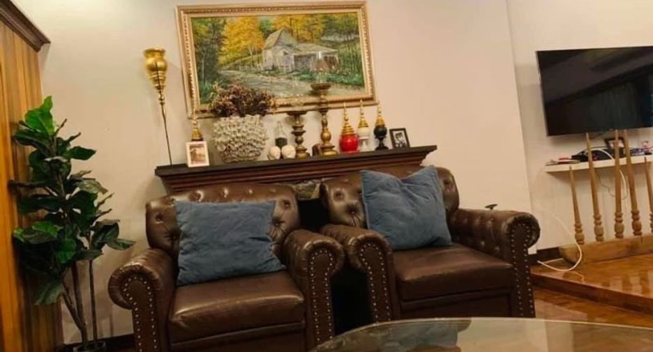 For rent 4 bedrooms villa in Hang Dong, Chiang Mai