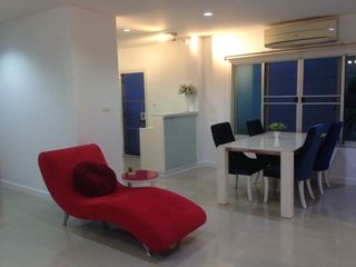 For sale 4 bed townhouse in Prawet, Bangkok