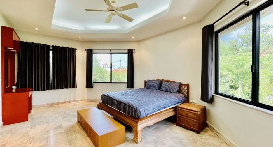 For rent 3 bedrooms house in Bang Lamung, Chonburi